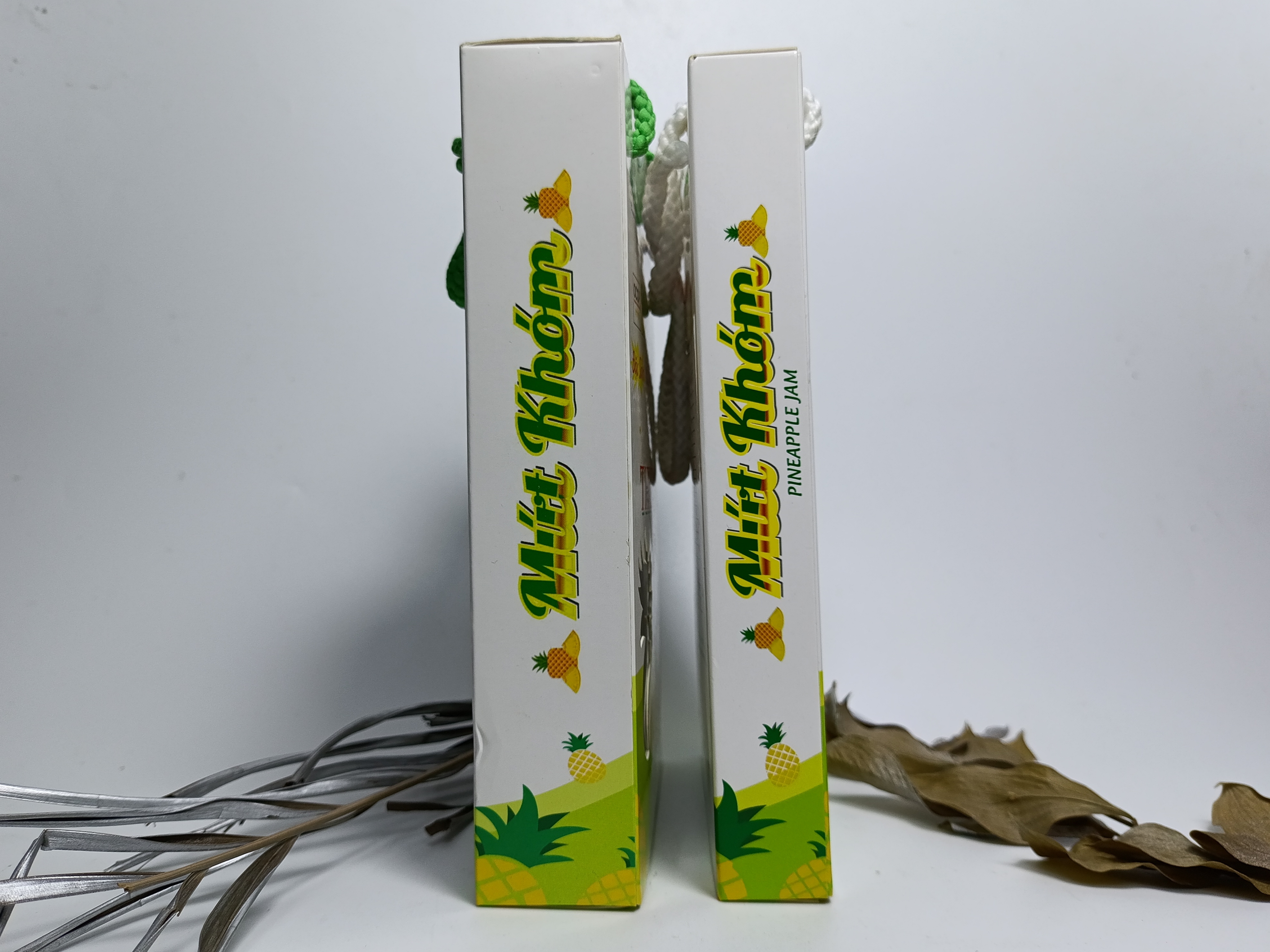 Mứt khóm Thiện Trung